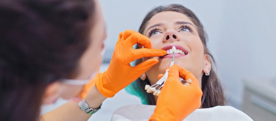 Tout savoir sur les couronnes dentaires Tout savoir sur les couronnes dentaires